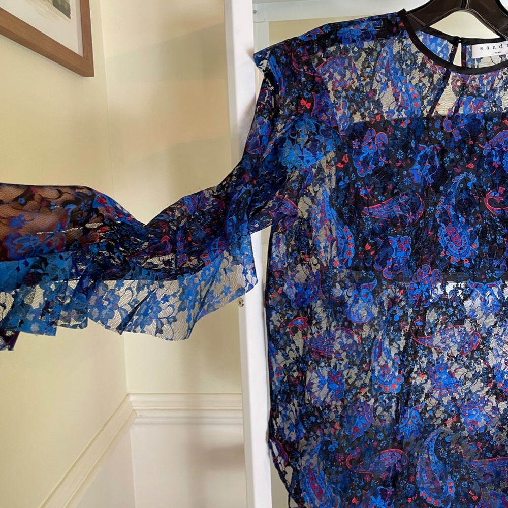 🧵Sandro Benate Printed Lace Top NWOT - Picture 5 of 5